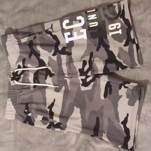 Ecko UNLTD athletics shorts. Grey camouflage. Medium size. Drawstring